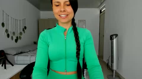 natalyfitt_7 online show from April 20, 5:16 pm
