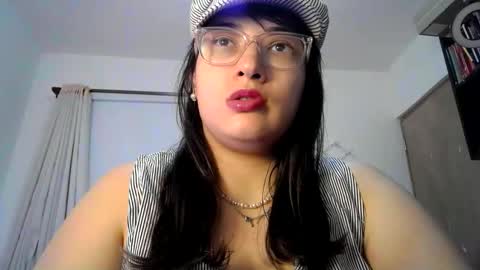 natash4naughty online show from March 24, 1:10 am