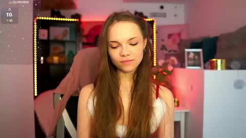 Snapshot of natasha__malkova chatting on December 12, 7:26 pm natasha__malkova online show from December 12, 7:26 pm