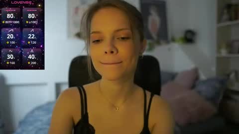 Snapshot of natasha__malkova chatting on November 7, 9:31 am natasha__malkova online show from November 7, 9:31 am