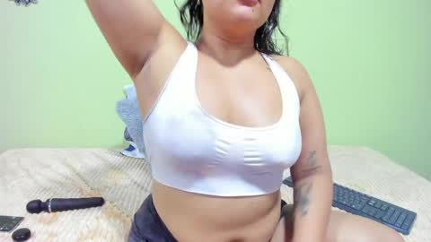 Natasha online show from April 8, 2:33 am