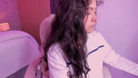 Natasha aniston1 online show from June 3, 8:03 pm