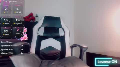 natasha_clifford online show from January 8, 7:27 pm