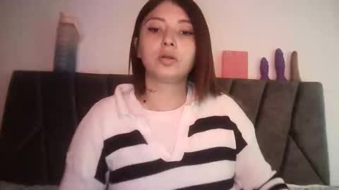natalia online show from May 22, 7:52 pm