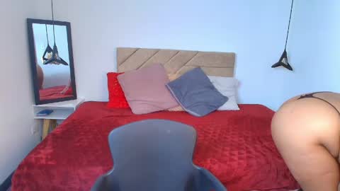 Snapshot of natasha_rose__ chatting on June 4, 7:53 pm N A T A S H A online show from June 4, 7:53 pm