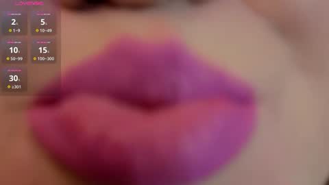 Snapshot of natashablade__ chatting on July 17, 11:17 am Natasha Blade online show from July 17, 11:17 am