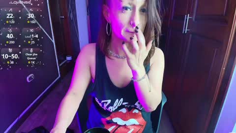 Snapshot of natashamason chatting on December 30, 3:13 pm Natasha Mason online show from December 30, 3:13 pm