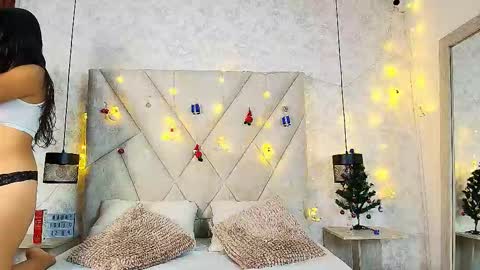 natashaross_t online show from January 7, 7:27 pm