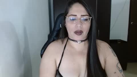 Natasha Smithe  online show from March 25, 1:22 am