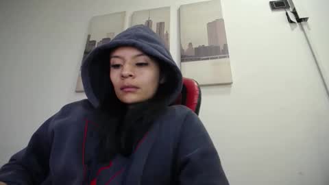 Snapshot of natashax_hot chatting on November 18, 5:39 pm Natashax online show from November 18, 5:39 pm