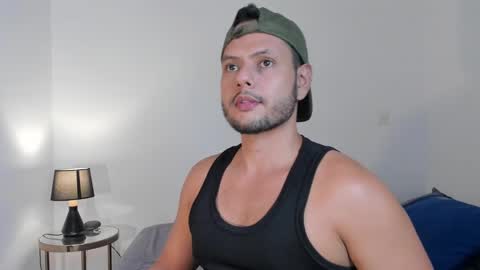 Snapshot of nate_ocean chatting on January 31, 3:20 am Nate Ocean online show from January 31, 3:20 am