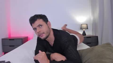 Nate Ocean online show from March 7, 3:03 am