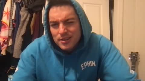 Snapshot of natetheexplorer chatting on October 8, 6:33 am natetheexplorer online show from October 8, 6:33 am