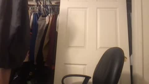 Snapshot of natetheexplorer chatting on October 9, 6:00 am natetheexplorer online show from October 9, 6:00 am