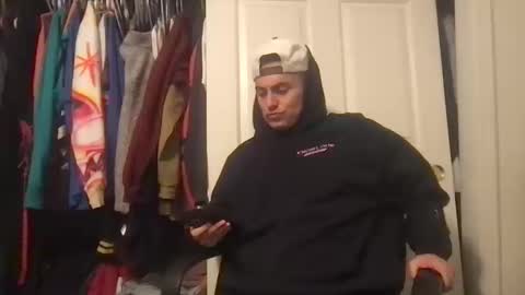 Snapshot of natetheexplorer chatting on October 10, 4:44 am natetheexplorer online show from October 10, 4:44 am