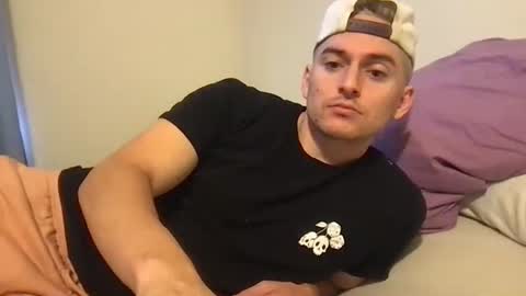 Snapshot of natetheexplorer chatting on November 8, 11:14 pm natetheexplorer online show from November 8, 11:14 pm