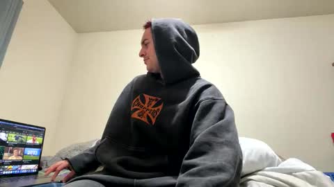 Snapshot of natetheexplorer chatting on April 20, 3:31 am natetheexplorer online show from April 20, 3:31 am