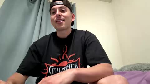 Snapshot of natetheexplorer chatting on April 24, 3:31 am natetheexplorer online show from April 24, 3:31 am