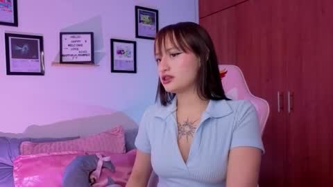 Nathalia Ramirez online show from March 18, 4:26 am