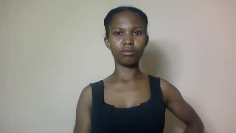 nathalie004 online show from November 4, 5:06 am