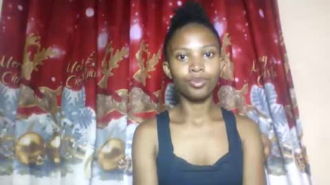 nathalie004 online show from December 2, 5:57 am