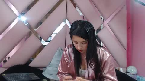 Snapshot of nathaly_sweet23 chatting on December 12, 9:08 am Nathaly sweet online show from December 12, 9:08 am