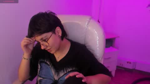 nathalyy_ds online show from March 21, 8:19 am