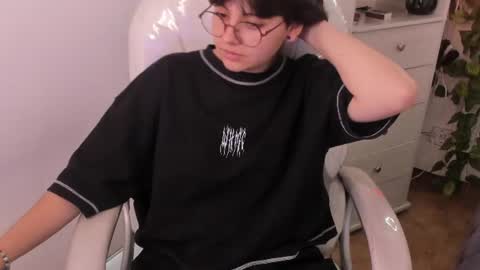 nathalyy_ds online show from June 26, 8:46 pm