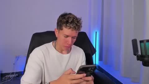 Nathan online show from January 12, 3:17 pm