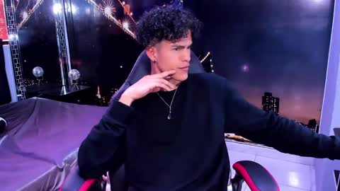 Snapshot of nathan_carson1 chatting on December 2, 1:35 pm nathan_carson1 online show from December 2, 1:35 pm