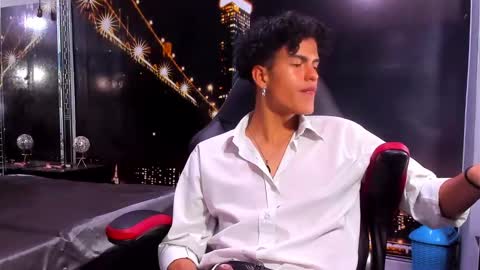 Snapshot of nathan_carson1 chatting on December 5, 3:17 pm nathan_carson1 online show from December 5, 3:17 pm