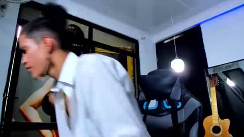 Snapshot of nathan_carson1 chatting on December 11, 5:59 pm nathan_carson1 online show from December 11, 5:59 pm