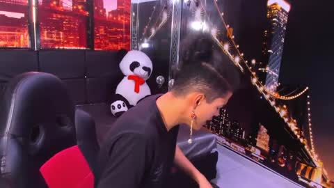 Snapshot of nathan_carson1 chatting on December 12, 11:29 am nathan_carson1 online show from December 12, 11:29 am