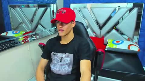 Snapshot of nathan_carson1 chatting on December 29, 2:17 am nathan_carson1 online show from December 29, 2:17 am