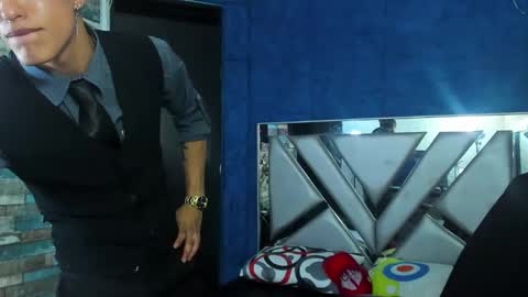 Snapshot of nathan_carson1 chatting on January 10, 5:58 am nathan_carson1 online show from January 10, 5:58 am