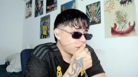 Snapshot of nathan_galanis chatting on December 23, 1:03 am nathan online show from December 23, 1:03 am