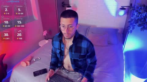 Snapshot of nathan_rivers chatting on January 20, 11:35 am nathan_rivers online show from January 20, 11:35 am