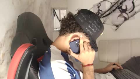 Snapshot of nathan_shimmer chatting on November 2, 3:58 pm nathan_shimmer online show from November 2, 3:58 pm