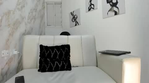 Snapshot of nathan_shimmer chatting on November 22, 9:14 pm nathan_shimmer online show from November 22, 9:14 pm