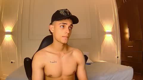 nathan_shimmer online show from December 17, 1:50 pm