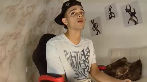 nathan_shimmer online show from March 23, 9:41 pm