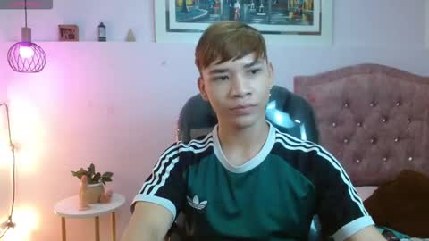 Snapshot of nathanclay chatting on November 12, 2:45 am nathanclay online show from November 12, 2:45 am