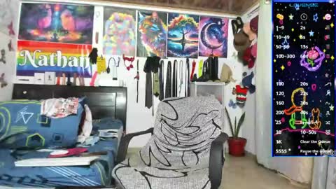 Snapshot of nathannathaniel chatting on June 4, 6:14 pm nathan nathaniel online show from June 4, 6:14 pm