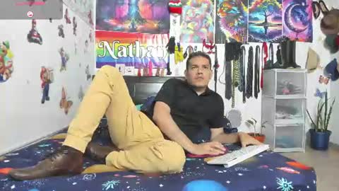 Snapshot of nathannathaniel chatting on July 11, 2:03 am nathan nathaniel online show from July 11, 2:03 am