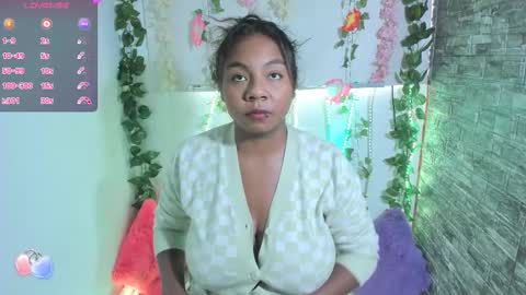 Snapshot of nathasha_jhonsom_ chatting on September 30, 10:15 pm Naty online show from September 30, 10:15 pm
