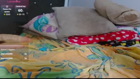 Snapshot of nathasha_miller2 chatting on October 18, 7:31 am nathasha online show from October 18, 7:31 am