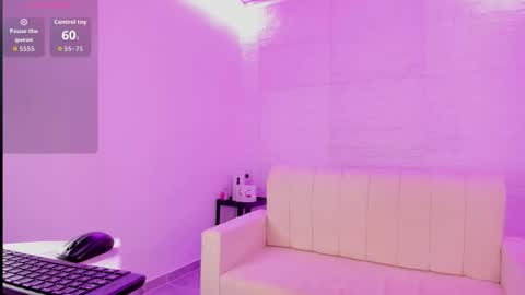 Nathie online show from December 19, 11:23 pm