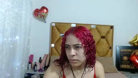 nathy_voyeur online show from April 10, 12:54 pm