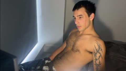 native_boy2 online show from April 4, 4:22 am