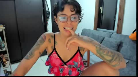 natt_op online show from May 20, 1:12 am
